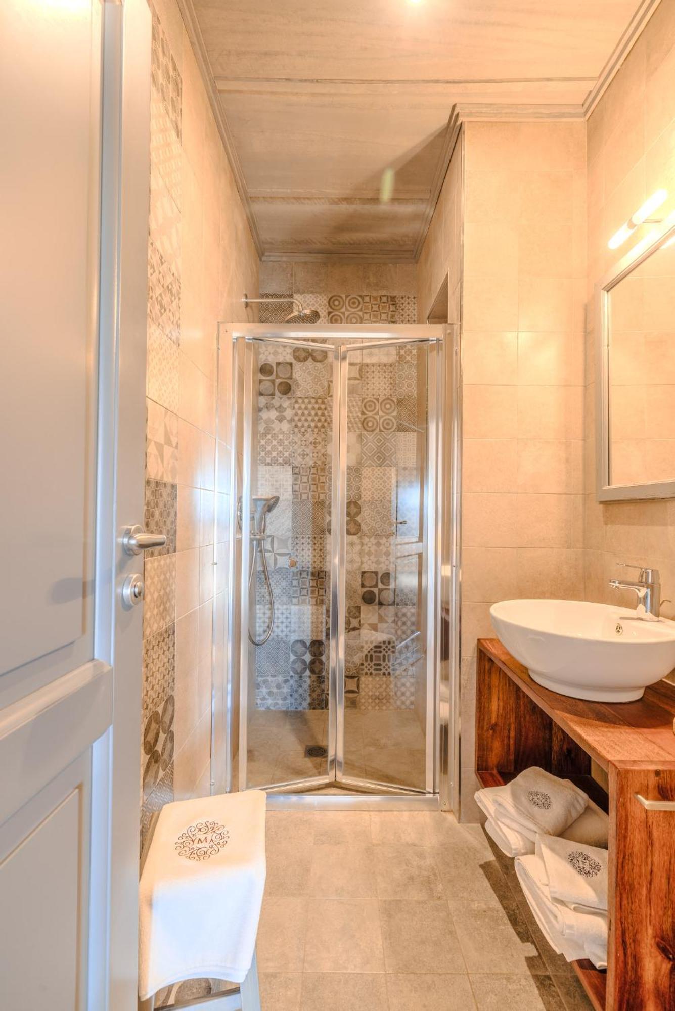 Hotel Mulberries Żabbar